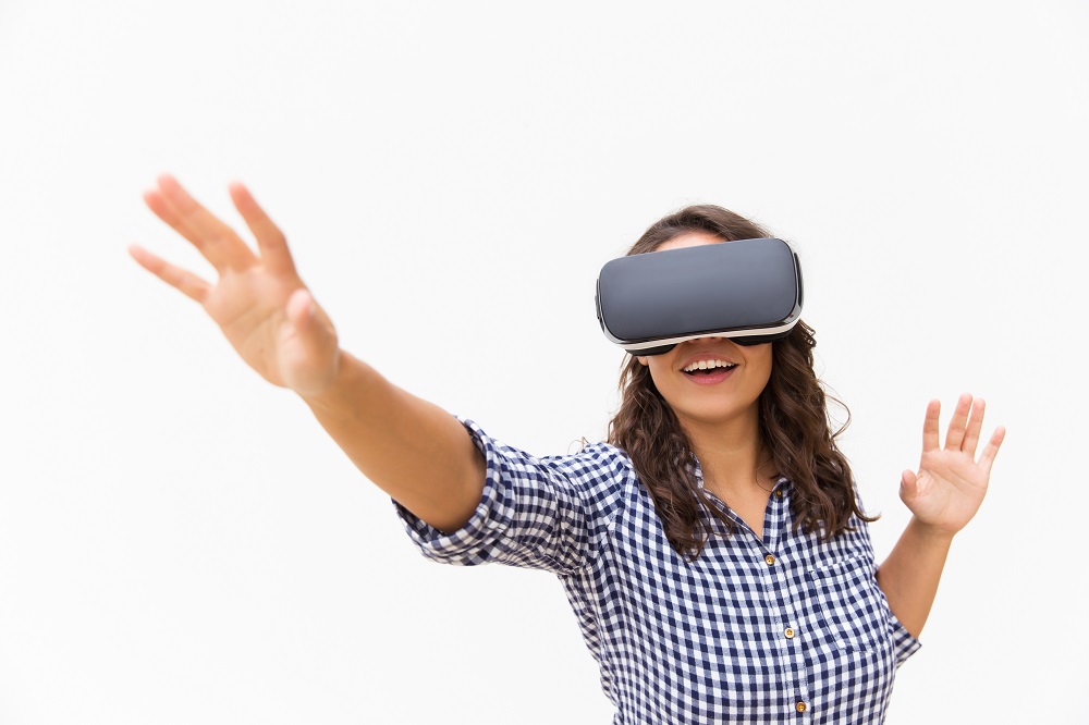 woman with vr headset