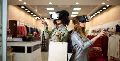 Two women / augmented reality in retail